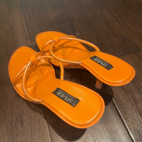 Orange kitten heels - Picture 2 of 3